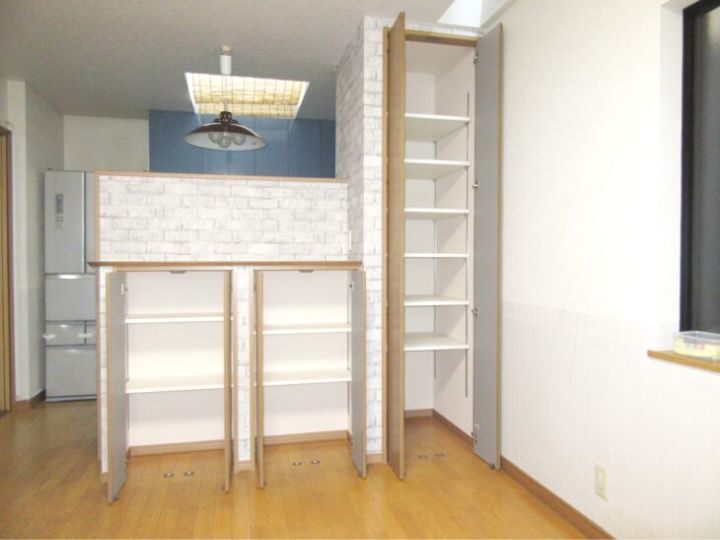 兵庫県尼崎市　M様邸　キッチン造作棚設置工事