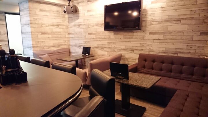   【店舗改装リフォーム】クロス・フロア・カウンターテーブルリペア　大阪市中央区東心斎橋　seven…f（セブンエフ）様