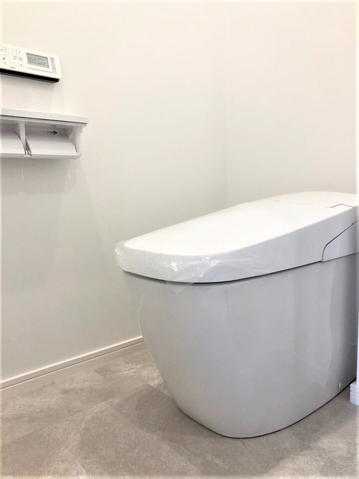   【３LDKマンションリフォーム】入居前リフォーム　トイレリフォーム　浪速区　H様邸