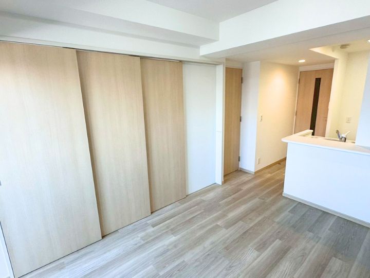   大阪市浪速区｜入居前にまるごと一新！築13年中古マンションフルリノベーション　W様邸